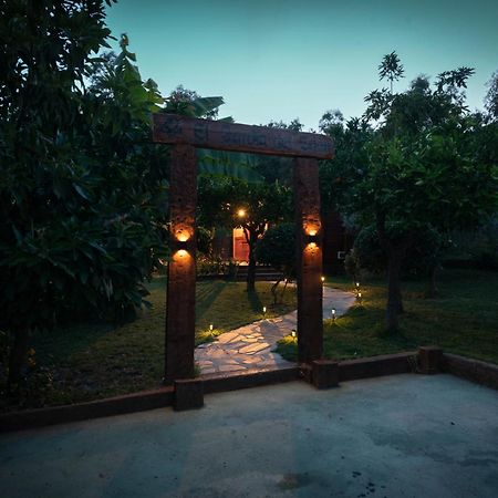 El Jardin Del Eden Villa Orgiva Bagian luar foto